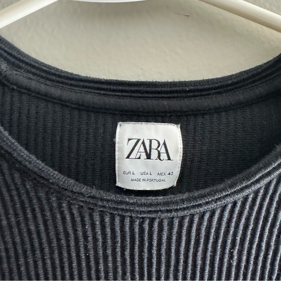 Long Sleeve Crew Neck - Picture 2 of 3